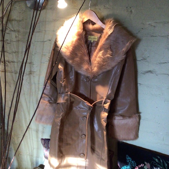NEW rare petit Moments vegan camel trench coat - Picture 5 of 9
